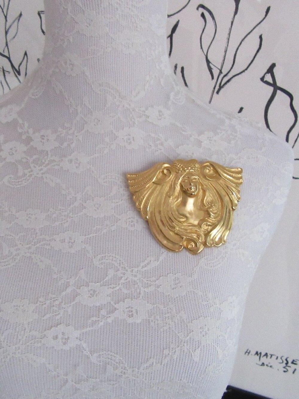Art Nouveau Revival angel brooch - vintage LARGE gold tone metal - signed DR93